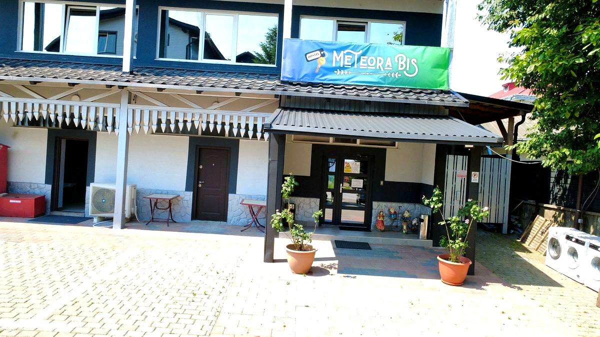 Hostel Meteora Bis — Corp B exterior